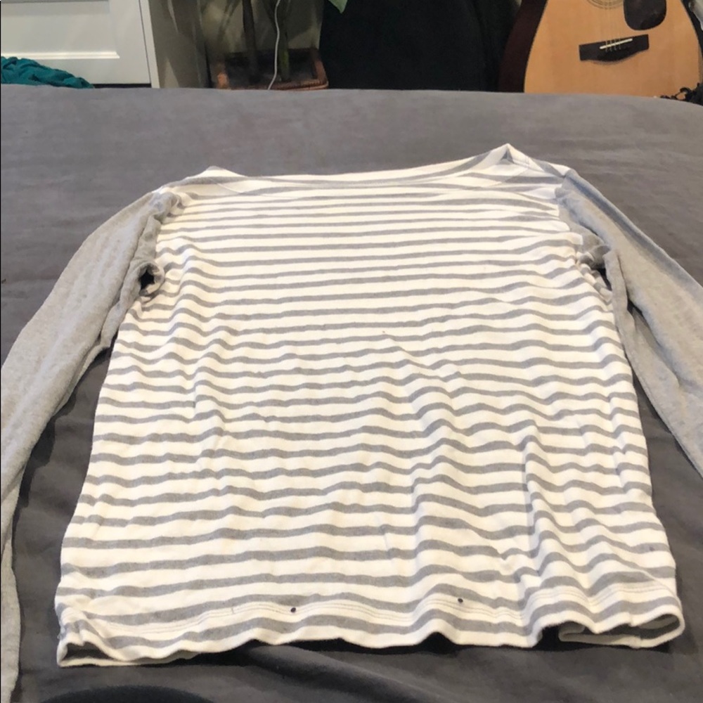 Women’s long sleeve shirt